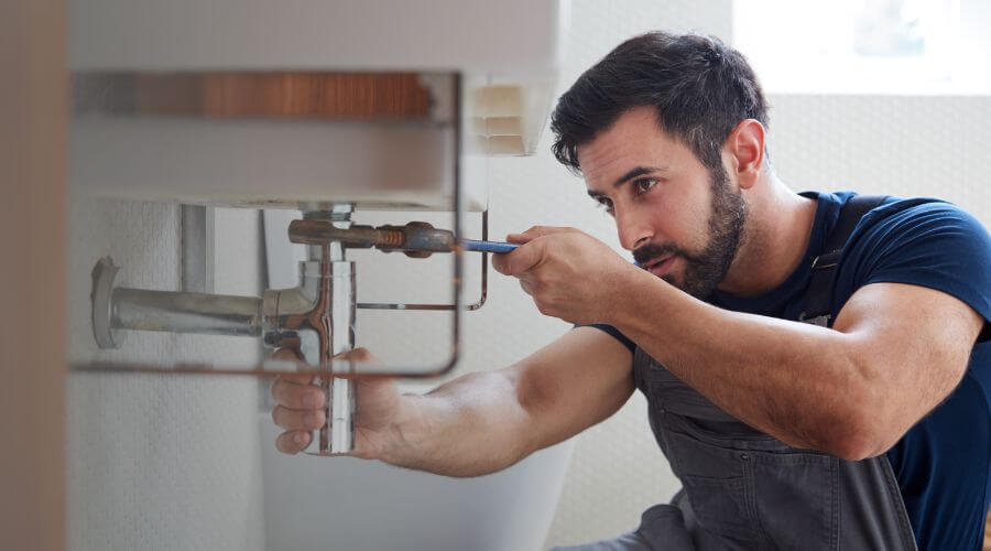 Faucet aerator cleaning/replacement in Madison, IN